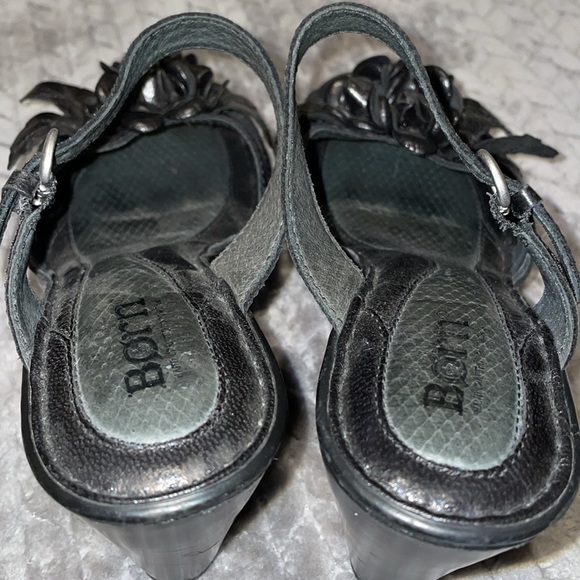 Born Womens Cornflower Sandal Size 8. Black Leather Strappy Block Heel Mule - Picture 10 of 13